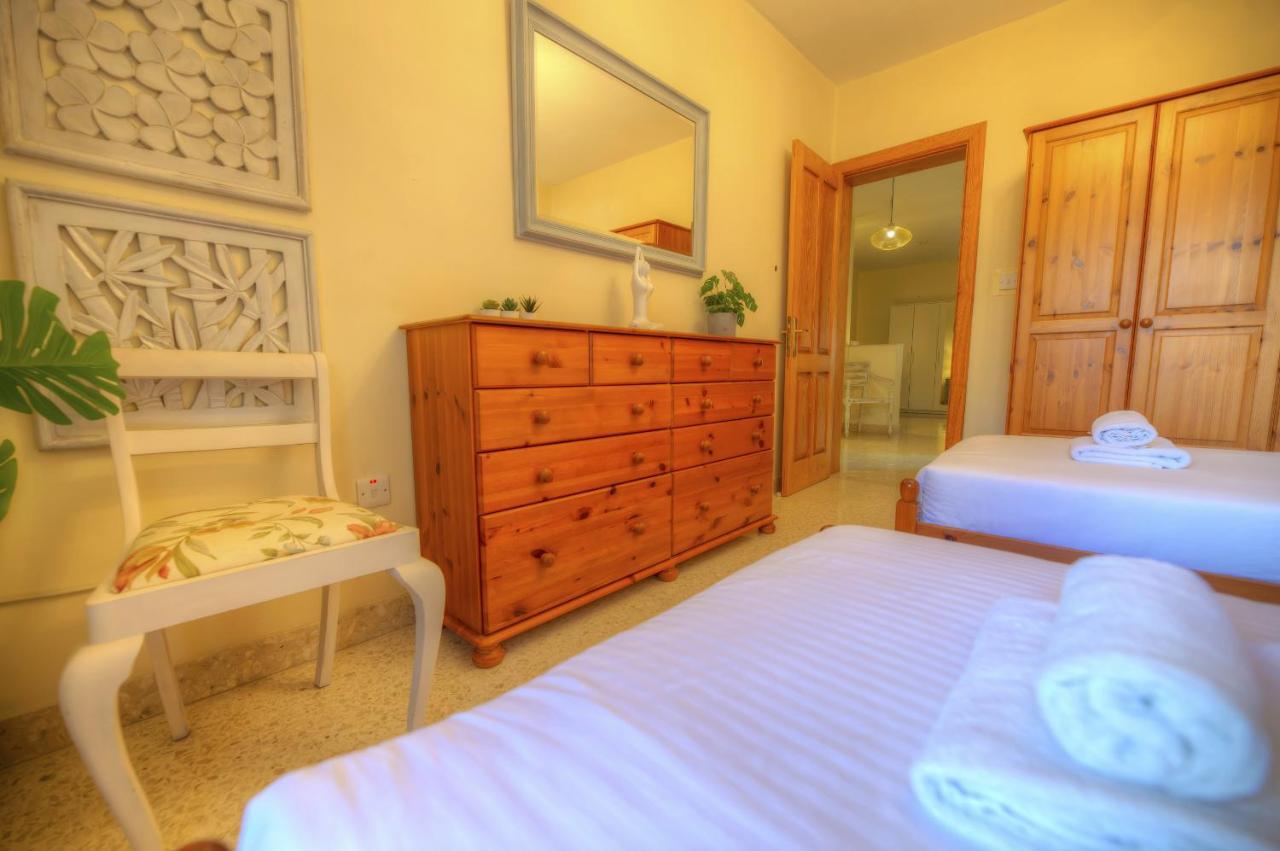 Large And Bright Apartment In The City Centre Goslm-2 Sliema Kültér fotó