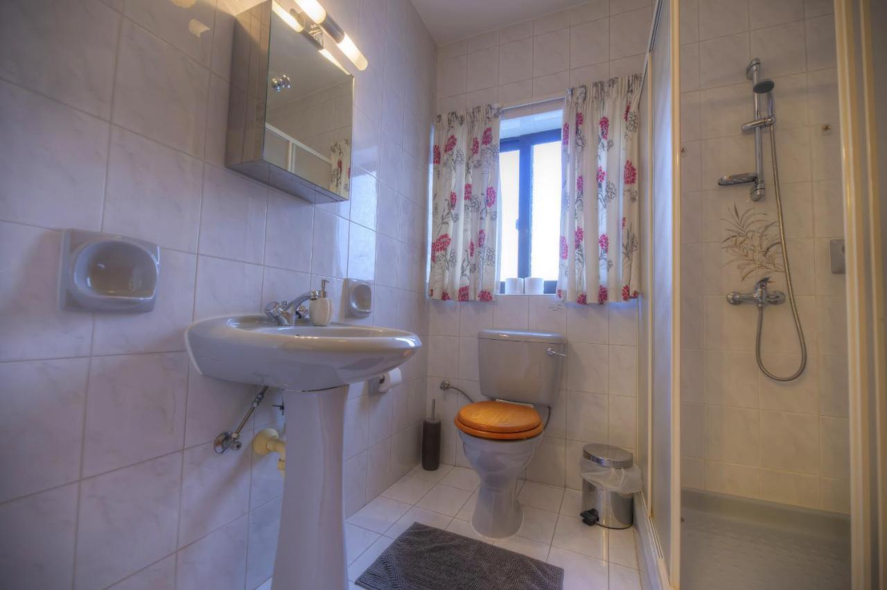 Large And Bright Apartment In The City Centre Goslm-2 Sliema Kültér fotó