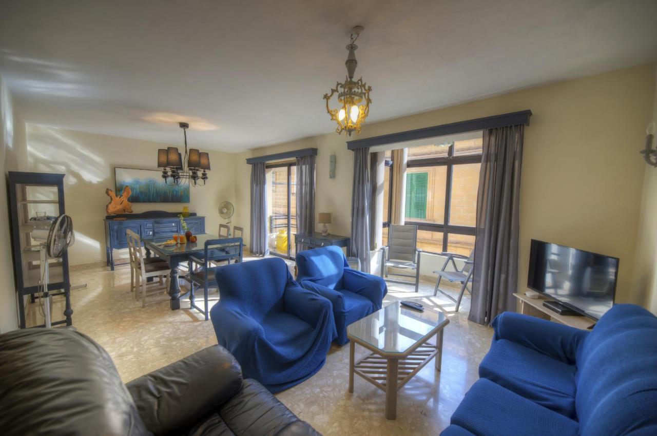 Large And Bright Apartment In The City Centre Goslm-2 Sliema Kültér fotó